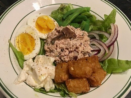 dinner.jpg.9fc60718475de00c9208bbf0aebb606d.jpg